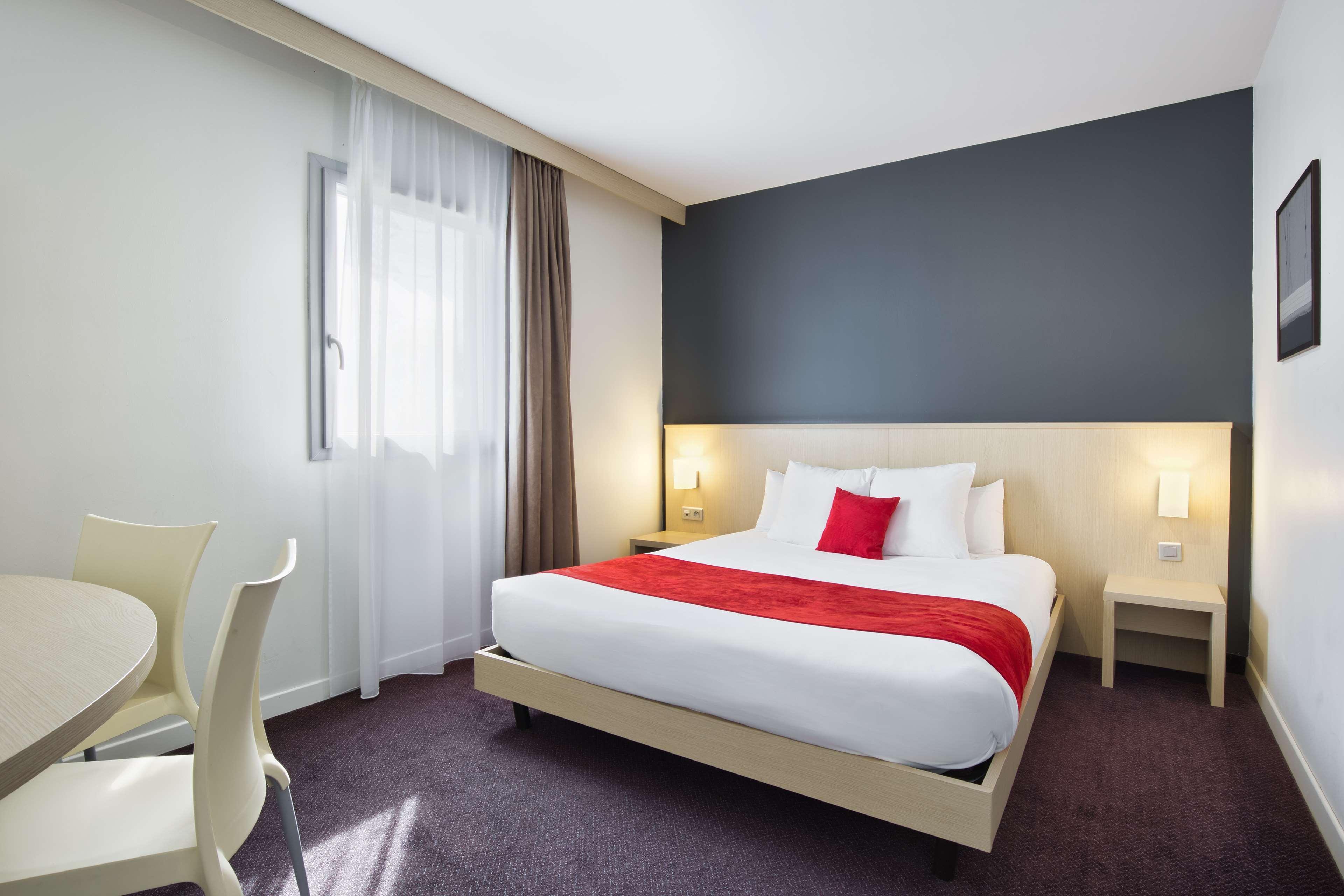 Sure Hotel By Best Western Nantes Beaujoire Bagian luar foto